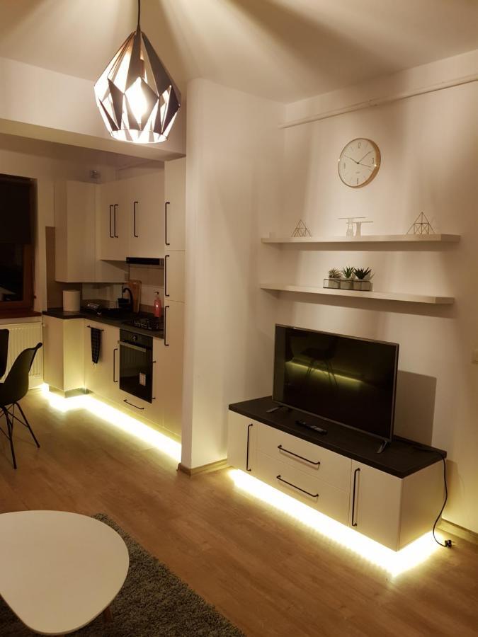 Kolonaki Domus Apartment 3 Iasi Exterior photo